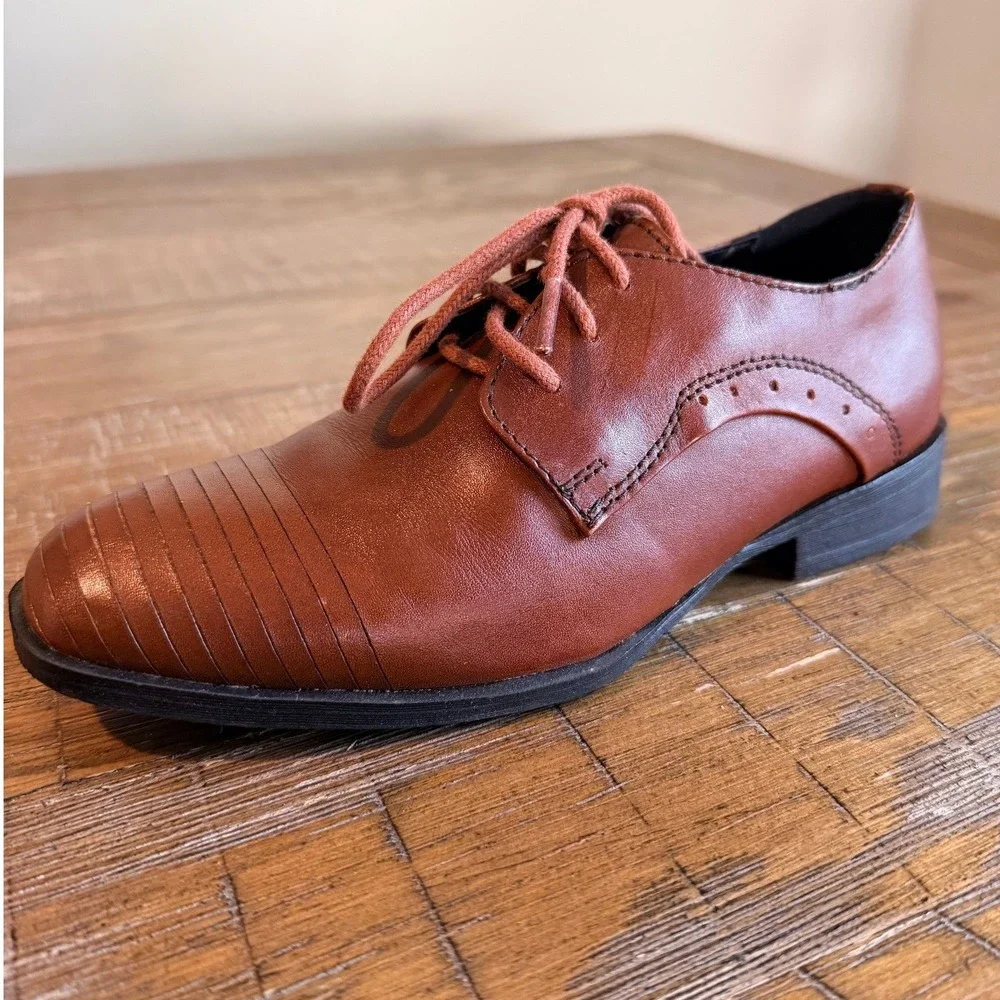 Kenneth Cole Boys Cognac Leather Straight Line Cap Toe‎ Dress Shoes Size 12 Kids